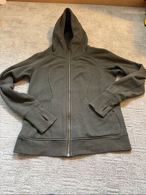 lululemon athletica Black Hooded Jacket with Light Gray Sherpa Lining